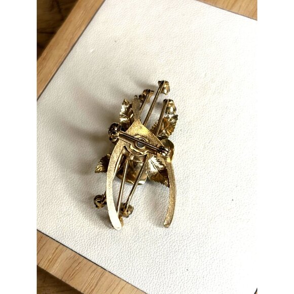 Vintage Enamel Blue Rose Brooch With Rhinestones & Gold-Tone Metal Floral Design - Picture 2 of 6